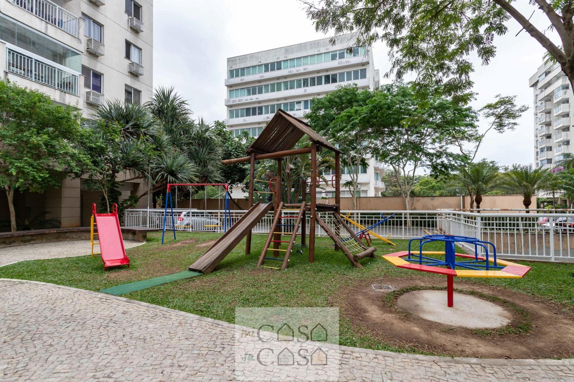 Riocentro: 3 Quartos Com Piscina E Segurança 24h